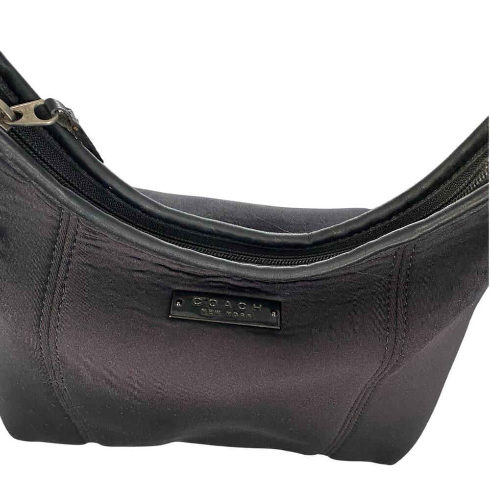 Coach Neo Crescent Shoulder Bag Hand Bag Black Neoprene Vintage Y2K 90s - Picture 7 of 16